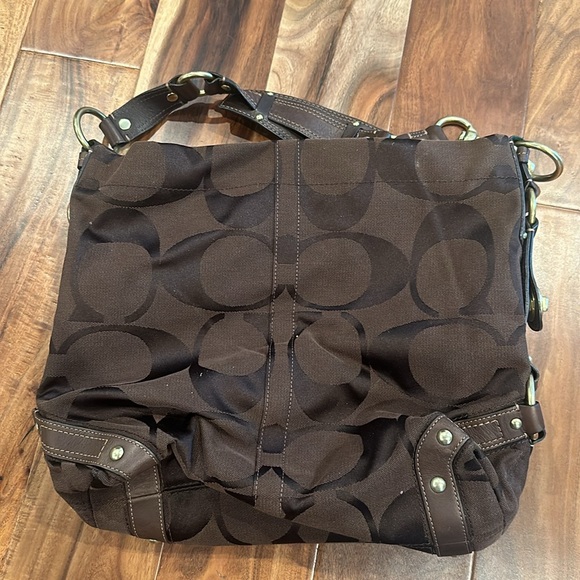 Coach Carly Brown Canvas Leather Trim Turnlock Zipper Closure Hobo Shoulder Bag - Picture 2 of 15